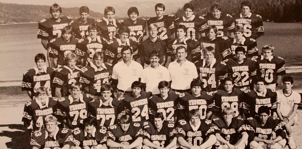 Front Row: Chris Beckman, Chuck Morris, Chris May, Greg Pohler, Ron Collins, Pat McKecknie, Armando Nevarez; 2nd Row: Marty Graham, Travis Kissinger, Mike Streeter, Chuck Smith, Dan Ivens, Tim Clark, Billy Powell, Alex Holtz; 3rd Row: Steve Laiblin, Mike Cooper, Gary Lawson, Coach Deschler, Coach Cunningham, Coach Curtis, Shane Smith, Nick Cruz, Corey Ray; 4th Row: Jim Duncan, Sean Thorne, Jason Estabrook, Dennis Morin, Mark Massari, Tom Larce, Win Crowell; Back Row: Eric Comstock, Andrew Long, Greg Schaaf, Al Salas, Brian Hadley, Dean Michaels, Keith Williams, Eric Munson