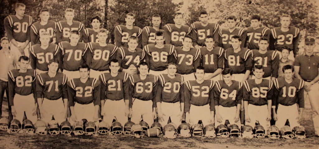 Front Row: Bill Holley, Al Eberhart, Paul Young, Dave Decker, Hal Drummond, Doug Baxter, Randy Erikson, Alan English, Bob Kettenhofen; 2nd Row: Team Manager, Charlie Kinman, Steve Gray, Gary Kinman, Bob Jinks, Bill Hutsell, Carl Bechdolt, Butch Smith, Mike Marvin, Charlie Glenn, Coach Holback; Back Row: Mike Comola, Jim Boatman, Doug Doolittle, Milton Batt, Joe Sheehan, Mike Kumle, Joe Straub, Mike Webber, Bob Kupea, Steve Gray, Terry Walker