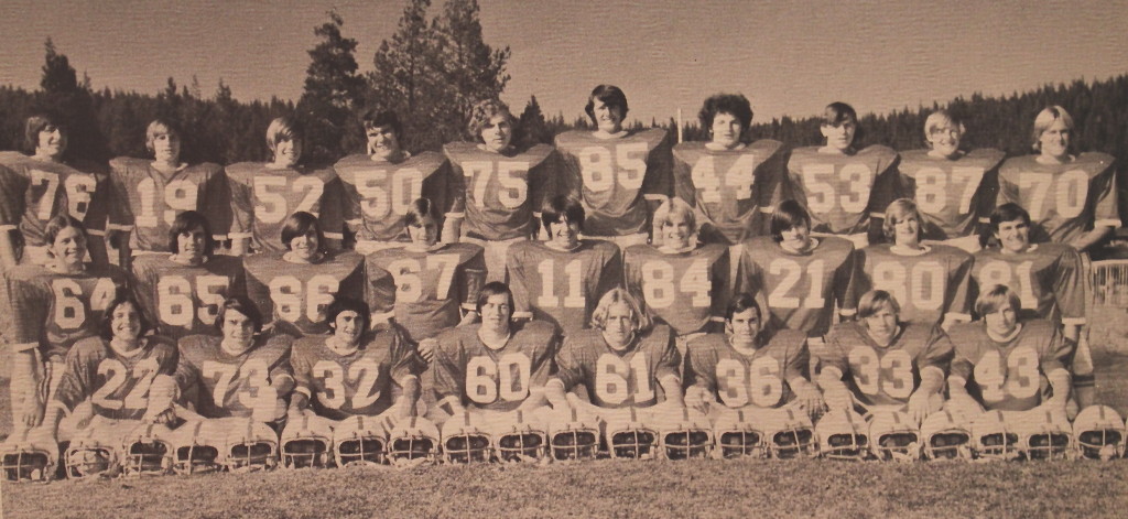 Front Row: Joe Aguera, Paul Rose, Gene Ratto, Rick Fahrberger, Jeff Jamason, Steve Walling, Emitt Tracy, Jim Dedmon; Dennis Anderson, Fred Wertz, Tony Kilcollins, Marco Palilla, Dave Crenshaw, Chuck Clatterbuck, Dave McCallen, Dan Waller, Bob Hansen; Back Row: Jim Bevins, Mark Walker, Joe Lynch, Larry Brinkley, John Boren, Mike Chapman, Dave Copeland, Rick Boren, Dennis Zirbel, Kurt Nielsen