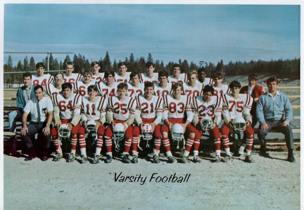 Front Row: Mike Silva, Joe Mezger, Ray Street, Curt Wurst, Brian Smart, Augie Acosta, Marvin Banta, Coach Landon; Row 2: Mike Alves, Roger Anderson, Charlie Span, Jim Banta, Ron Frazier, Brent Wissenback, Jim Baxter; Back Row: Chuck Penino, Skip Weber, Benny Garcia, Larry Doyle, Bill Kinsie, Tom Rogers, Paul Miles